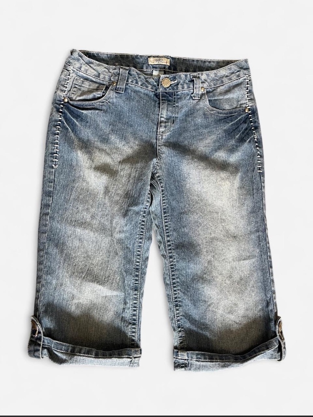 So Wear It Declare It Washed Blue Boyfriend Capri Jeans